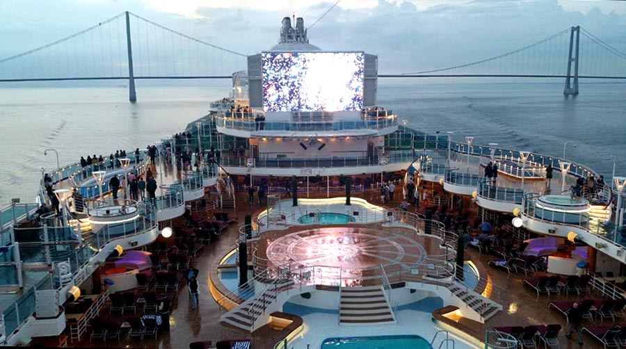 ריגל פרינסס Regal Princess