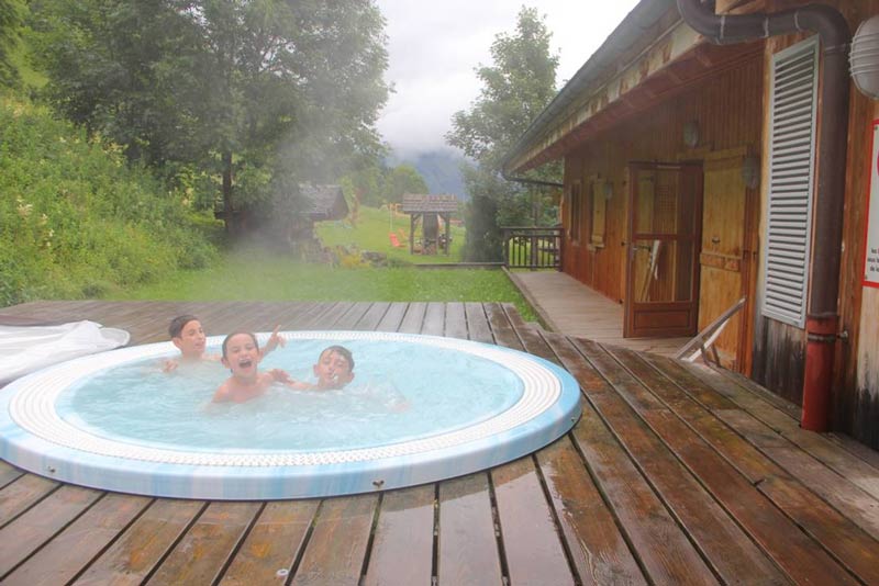 בקתה במורזין