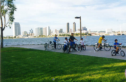 BIKETOUR טיול אופניים בקורונדו