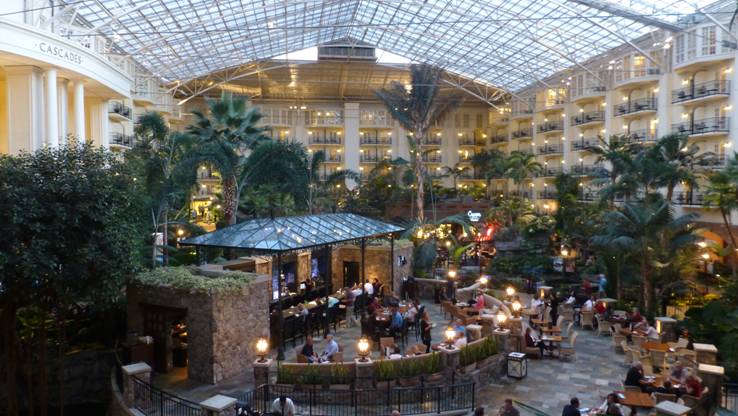 מלון "אופרילנד" OpryLand Hotel